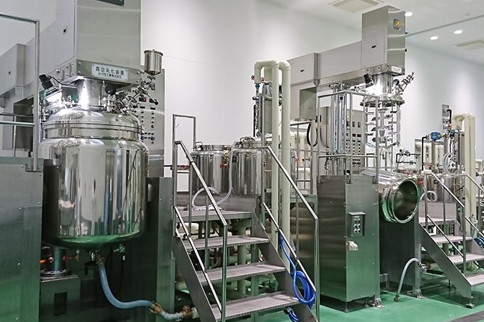 Vacuum Emulsifying Mixer